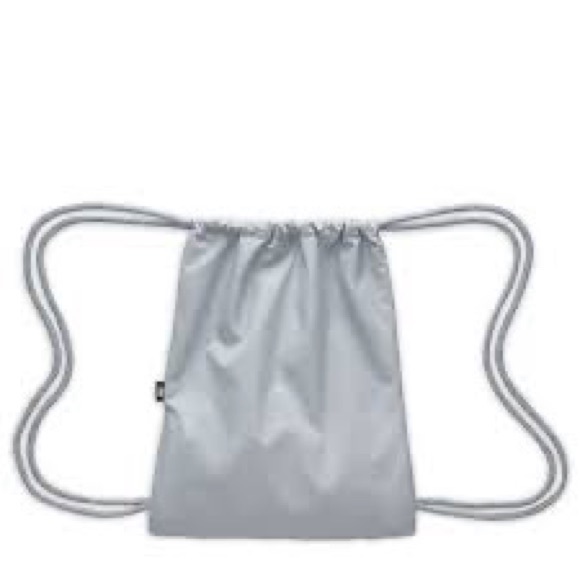 Nike Drawstring Backpack - Picture 4 of 4